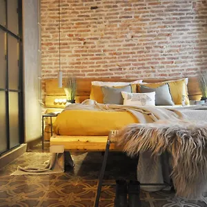 Maison Du Flaneur Apartment